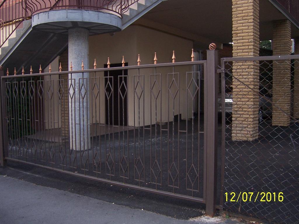 Apartments In Center Vinița Exterior foto